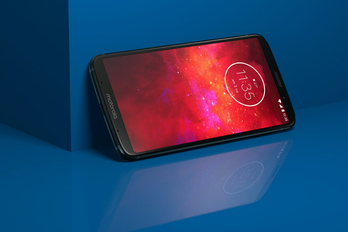 Moto Z3 Play Specs Comparison Versus Oneplus 6 And Galaxy S8 Is It Worth 499