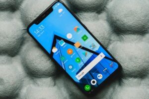 Xiaomi-Pocophone-F1-price-and-full-specs-may-have-been-prematurely-revealed (1)