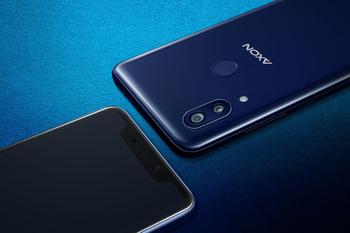 Zte Axon 9 Pro Back And Side 2 .0.jpg