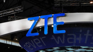 zte-logo-1-840x473.jpg
