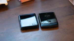 200213213849-1-underscored-razr-vs-z-flip-super-tease