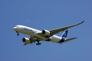 Airbus_A350-900_Maiden_Flight_(Low_pass)_1.jpeg
