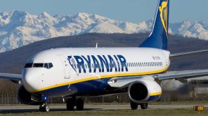 400th-B737-800-ryanair.jpg