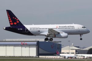 Brussels_Airlines_Sukhoi_Superjet_100-95_landing_at_Brussels_Airport.jpg