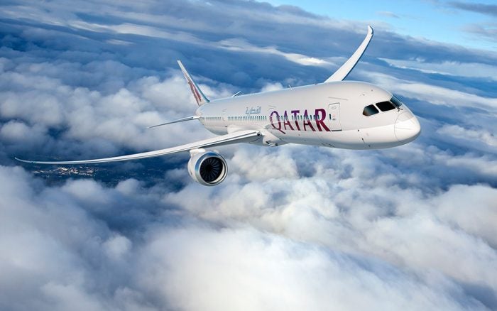 Qatar 787 9 Dreamliner 700x438.jpg