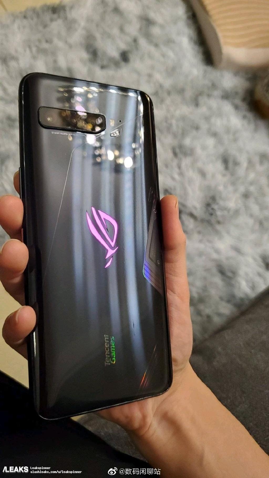 Rog Phone 3 Render And Real Life Picture Leaked 296.jpg