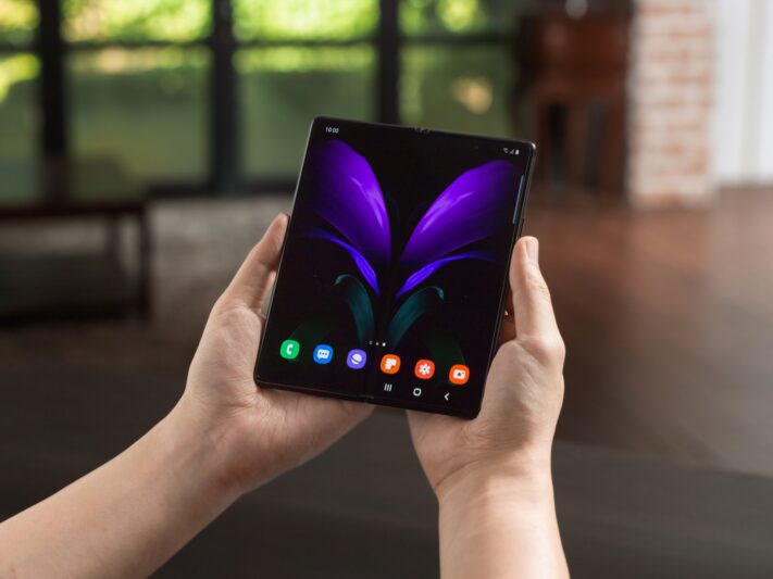 Samsung Galaxy Z Fold 2 Bild 6 711x533.jpg