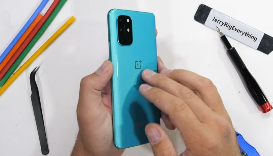 JRE plockar isär OnePlus 8T