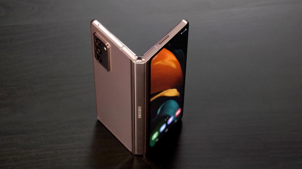 Samsung Galaxy Z Fold 2 stresstestad av JRE
