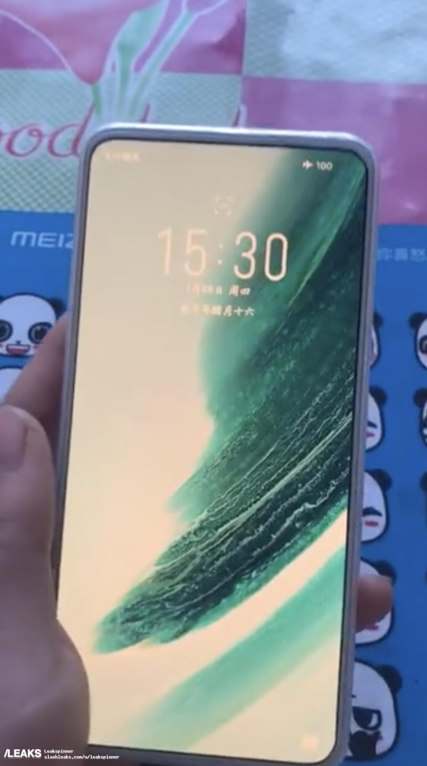 Alleged meizu 18 with under display selfie camera hands on video.jpg