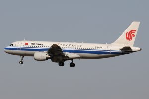 Airbus_A320-214,_Air_China_AN1936611.jpg