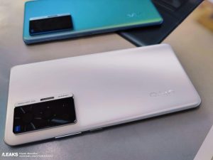 vivo-x70-pro-live-images-leaked-494.jpg