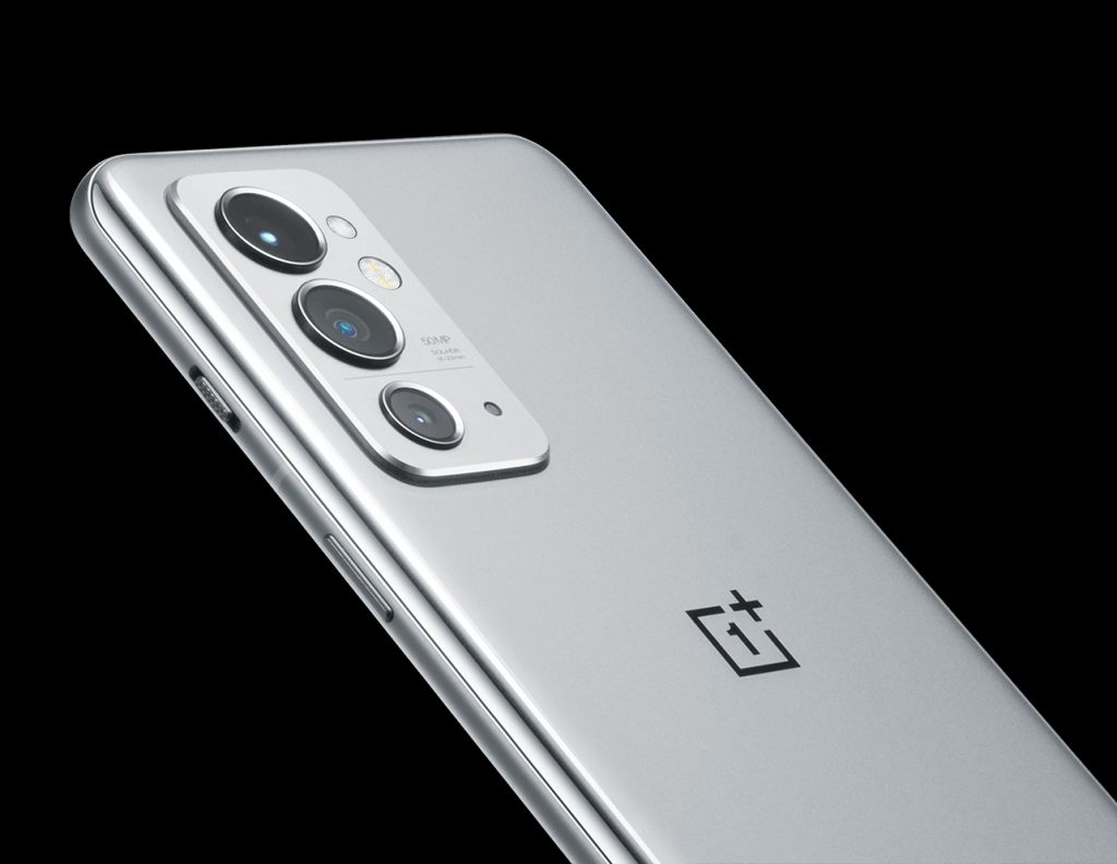 OnePlus 9RT läcker ut på bild