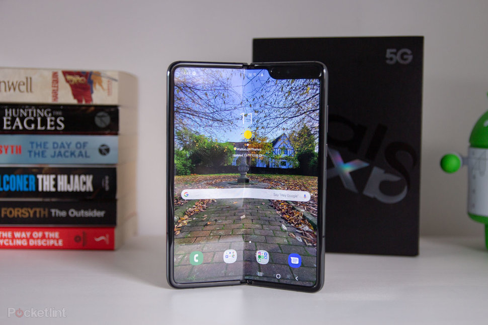 147776 Phones Review Review Galaxy Fold Full Review Image1 Vl1ff9ji0x