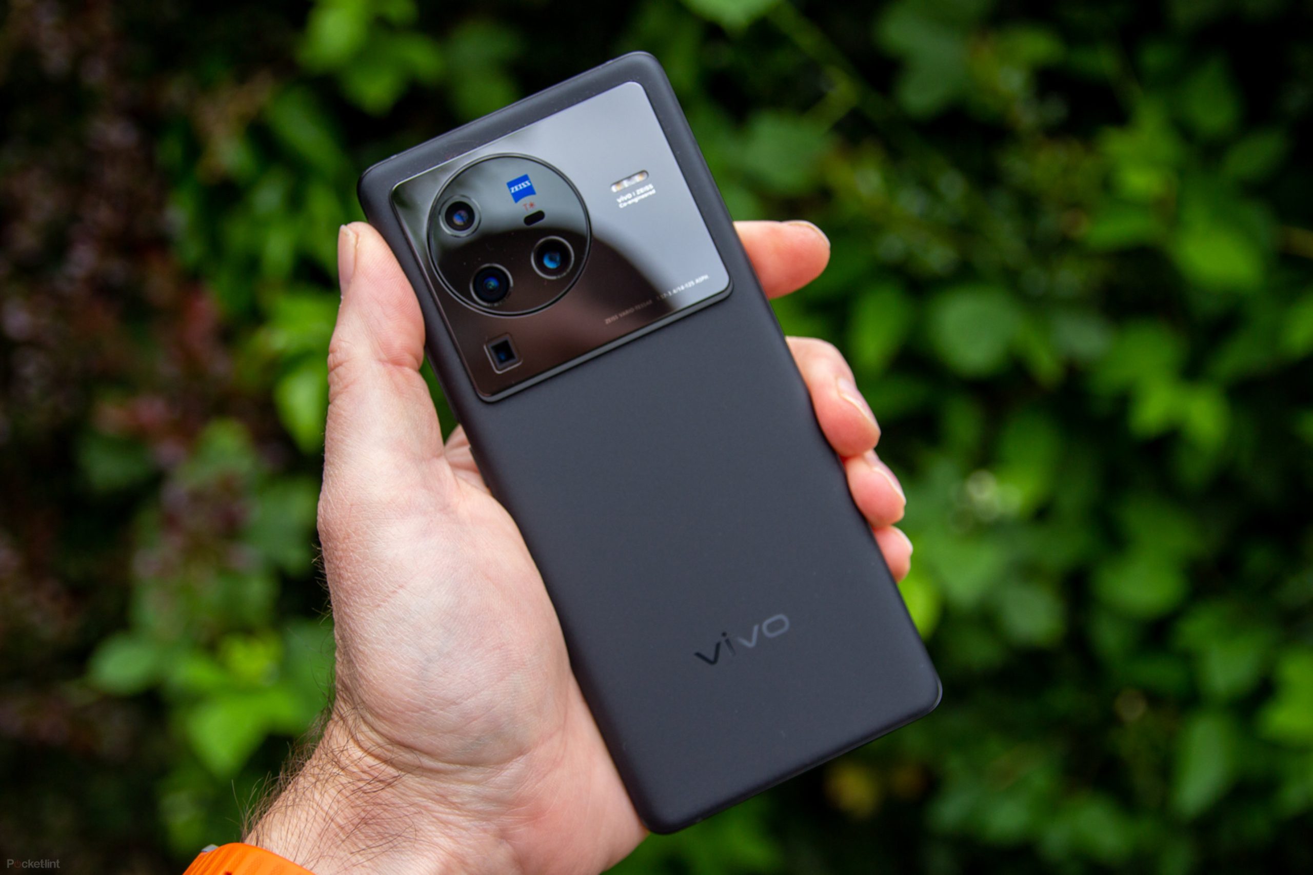 161142-phones-review-vivo-x80-pro-image10-i0siwswdja