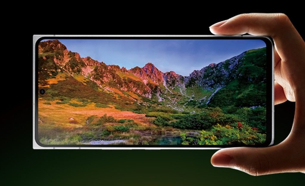 Leica Leitz Phone 2 uppvisad, men bara i Japan