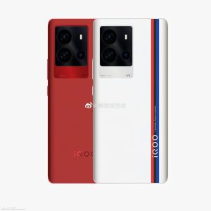 alleged-iqoo-11-design-revealed-261-scaled-1