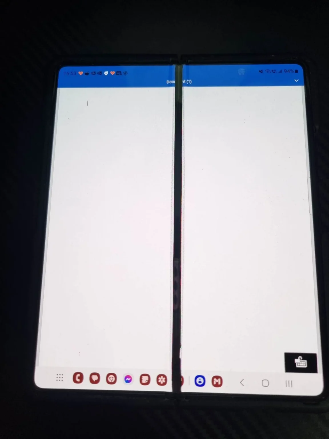 Galaxy Z Fold 3 Screen Crack