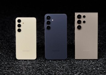 Samsung Galaxy S24 Size Comparison