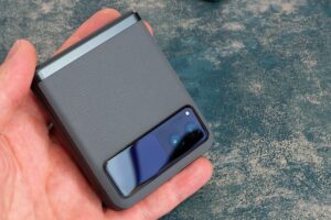 motorola-razr-40-green-P7280090