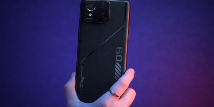 ASUS ROG Phone 9 FE får Android 16 i Sverige