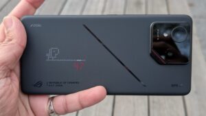 asus-rog-phone-9-pro-edition-back_u39y